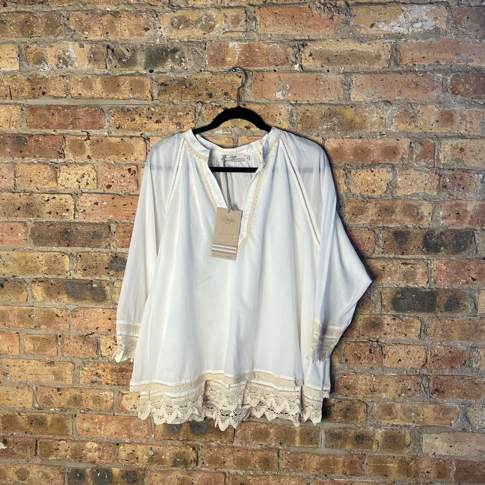 Devotion Twins white cotton shirt, size S, never been worn